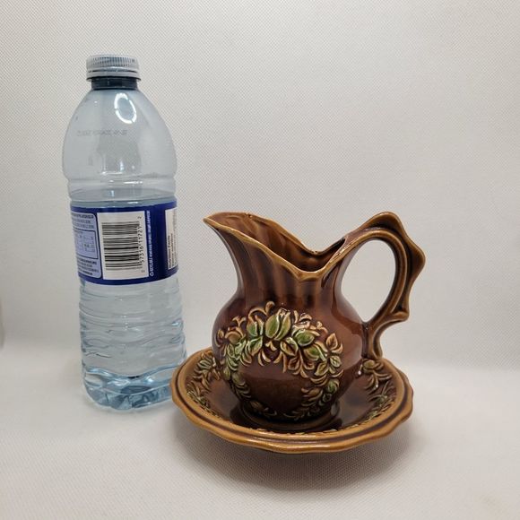 Vintage Japan Pottery Small Water Pitcher and Basin in Brown with Raised Florals - Picture 4 of 12